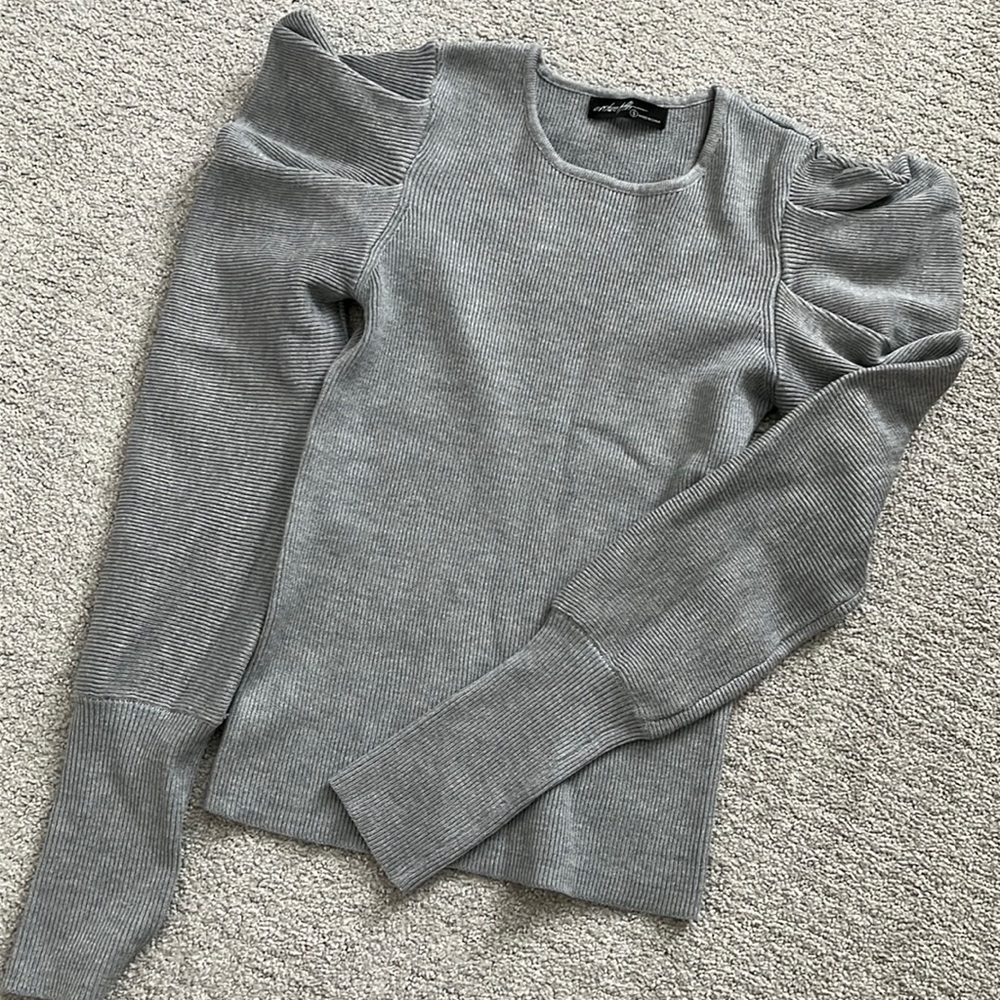 Vici Sweater